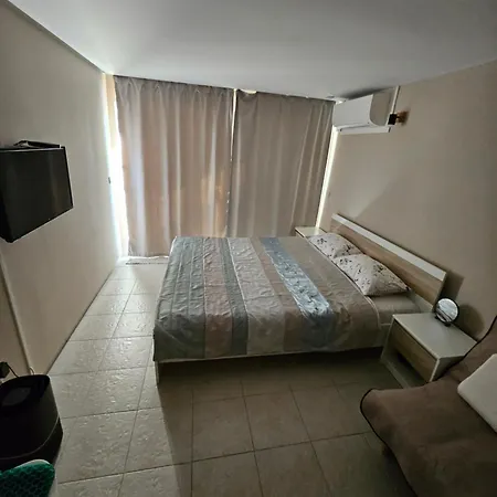 Apartman Treti Mart North Primorszko