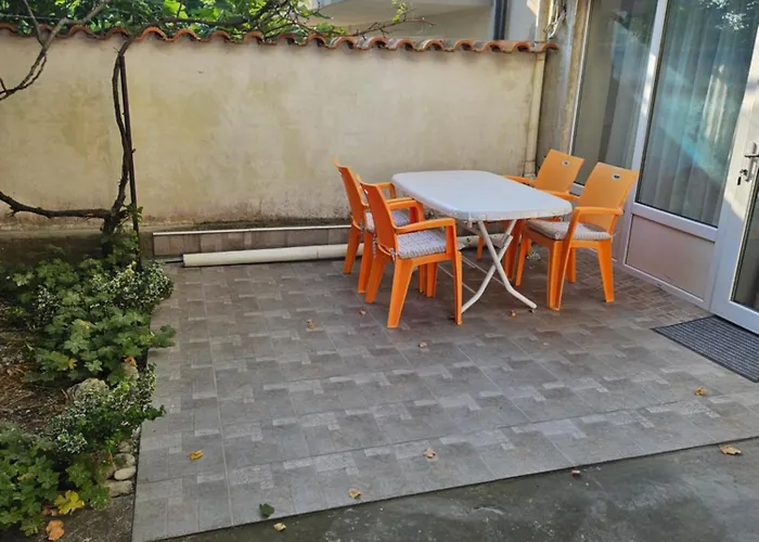 Treti Mart North Apartman Primorszko