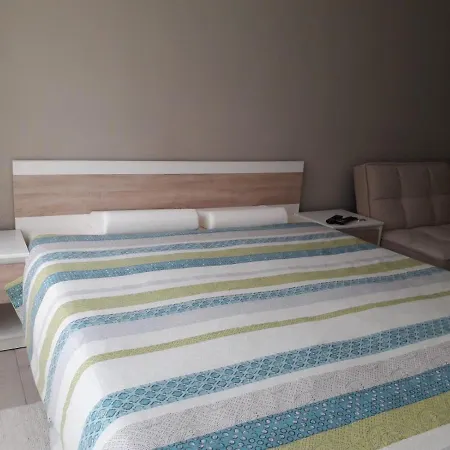 Treti Mart North Apartman