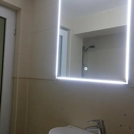 Apartman Treti Mart North *