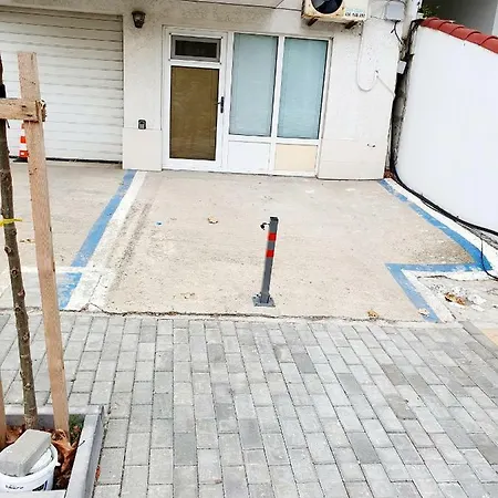 Treti Mart North Apartman